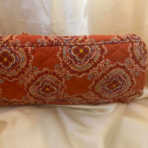 Vera Bradley Paprika Orange Quilted Shoulder Bag Purse magnetic enclosure - Picture 3 of 8